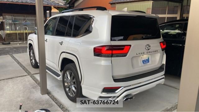 Toyota LAND CRUISER 2024-10 8281136-13