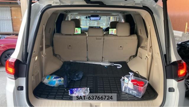 Toyota LAND CRUISER 2024-10 8281136-17