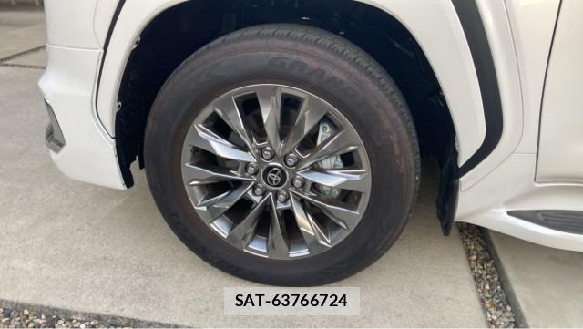 Toyota LAND CRUISER 2024-10 8281136-8