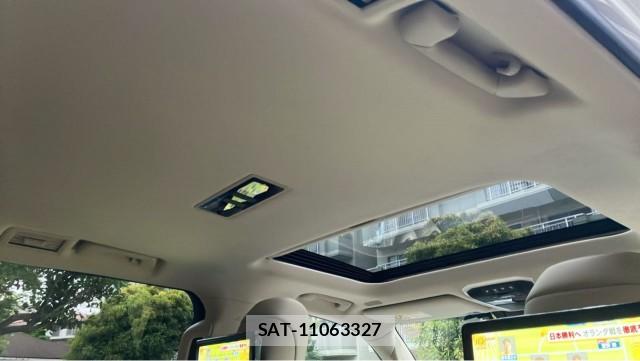 Toyota LAND CRUISER 2025-05 8281169-15
