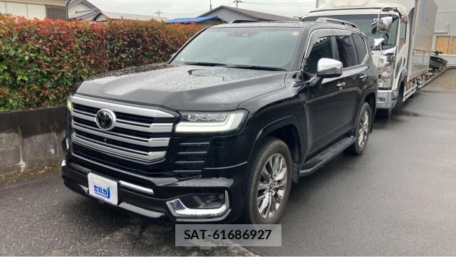 Toyota LAND CRUISER 2023-05 8281327-0