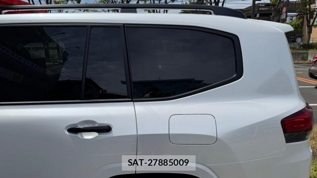 Toyota LAND CRUISER 2023-04 8281551-13