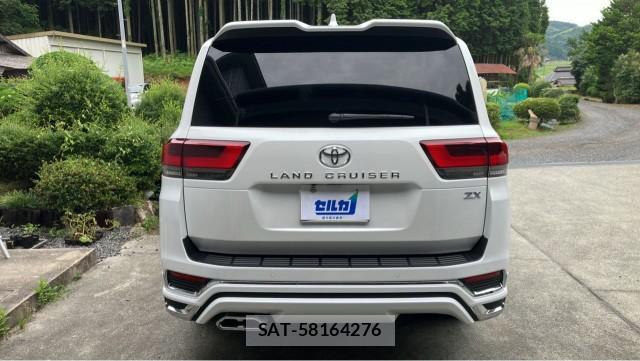 Toyota LAND CRUISER 2026-06 8281568-1
