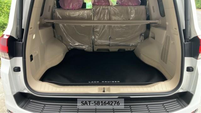 Toyota LAND CRUISER 2026-06 8281568-17
