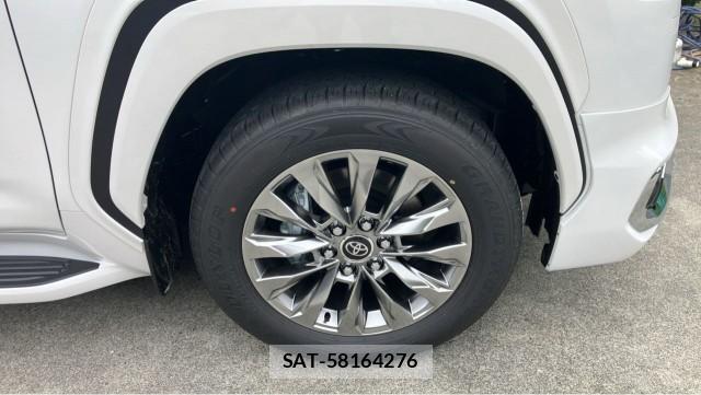 Toyota LAND CRUISER 2026-06 8281568-8