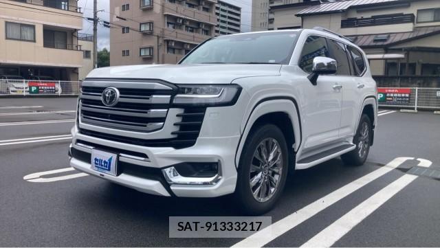 Toyota LAND CRUISER 2025-06 8281593-0