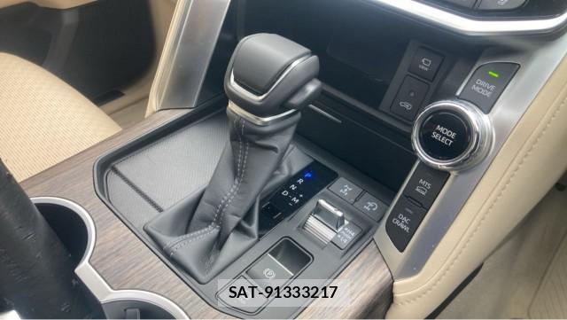 Toyota LAND CRUISER 2025-06 8281593-14