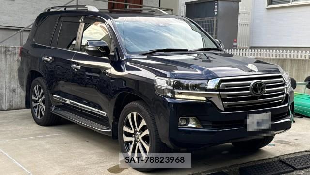 Toyota LAND CRUISER 2017-03 8281623-10