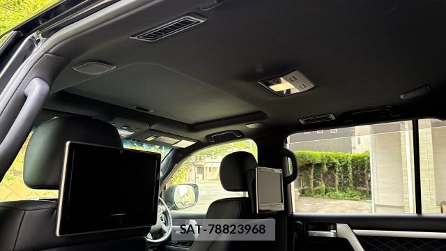 Toyota LAND CRUISER 2017-03 8281623-14