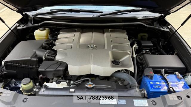 Toyota LAND CRUISER 2017-03 8281623-7