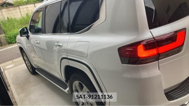 Toyota LAND CRUISER 2024-02 8281654-10