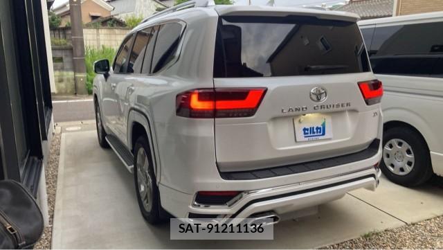 Toyota LAND CRUISER 2024-02 8281654-13