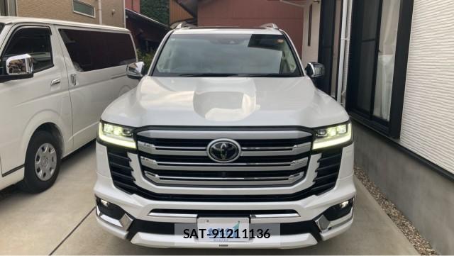 Toyota LAND CRUISER 2024-02 8281654-9