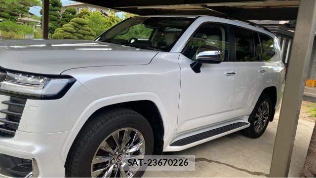 Toyota LAND CRUISER 2023-09 8281706-10