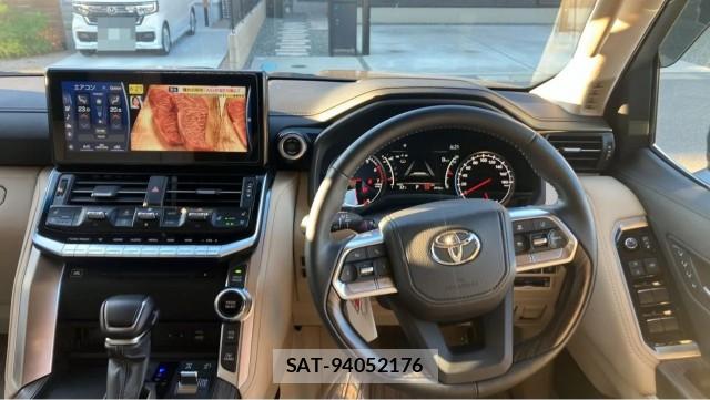 Toyota LAND CRUISER 2023-10 8281720-16