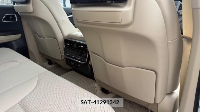 Toyota LAND CRUISER 2025-06 8281763-7