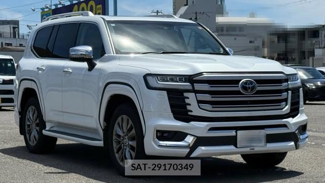 Toyota LAND CRUISER 2024-07 8281847-11