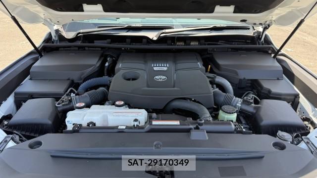 Toyota LAND CRUISER 2024-07 8281847-7