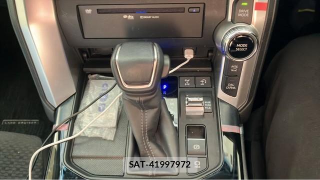 Toyota LAND CRUISER 2023-08 8281871-14