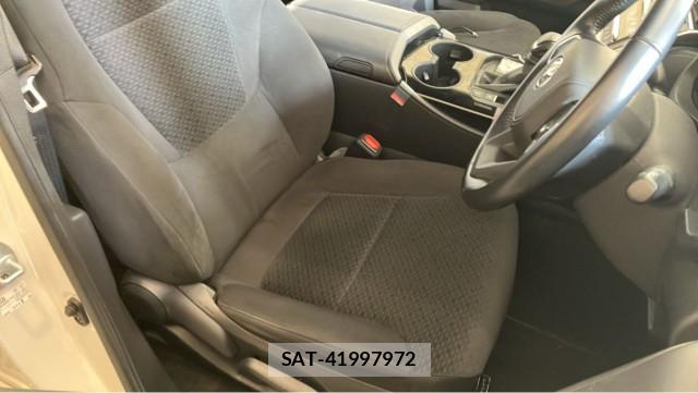 Toyota LAND CRUISER 2023-08 8281871-5