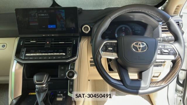 Toyota LAND CRUISER 2025-06 8281920-16