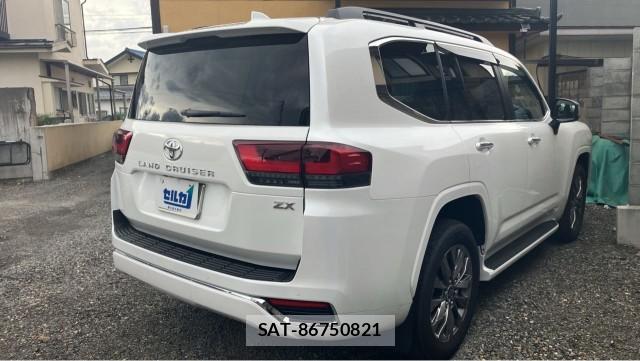 Toyota LAND CRUISER 2025-06 8282154-12