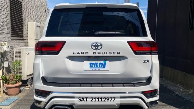 Toyota LAND CRUISER 2026-05 8282311-1