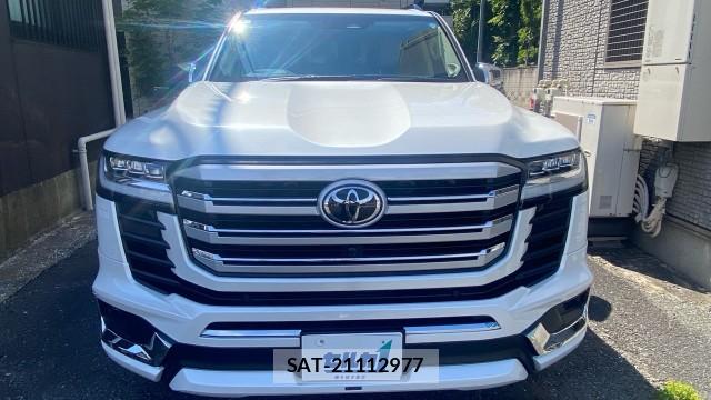Toyota LAND CRUISER 2026-05 8282311-9