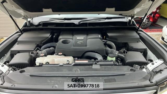 Toyota LAND CRUISER 2023-10 8282313-7