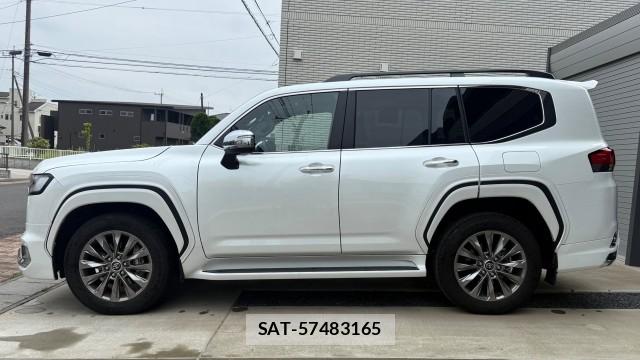Toyota LAND CRUISER 2025-07 8282356-10