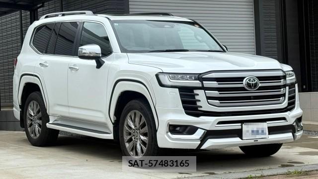 Toyota LAND CRUISER 2025-07 8282356-11