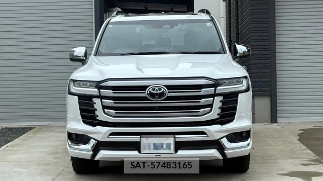 Toyota LAND CRUISER 2025-07 8282356-9