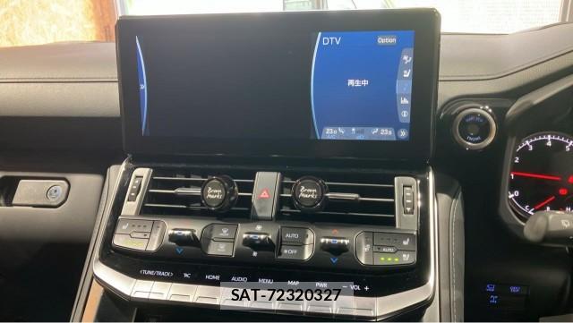 Toyota LAND CRUISER 2023-07 8282427-4