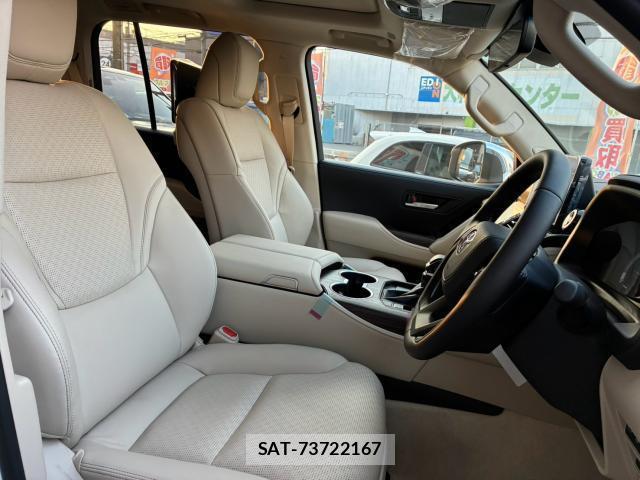 Toyota LAND CRUISER 2025-09 8282767-1