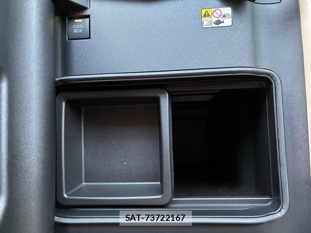 Toyota LAND CRUISER 2025-09 8282767-10