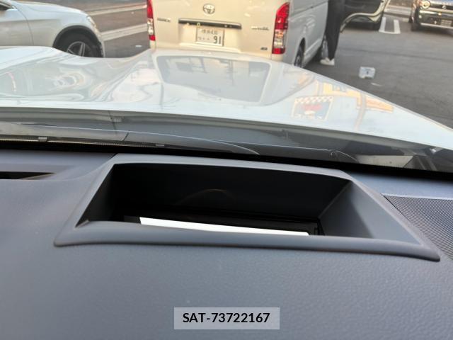 Toyota LAND CRUISER 2025-09 8282767-12