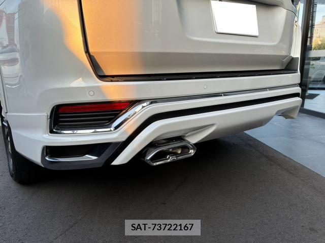 Toyota LAND CRUISER 2025-09 8282767-15