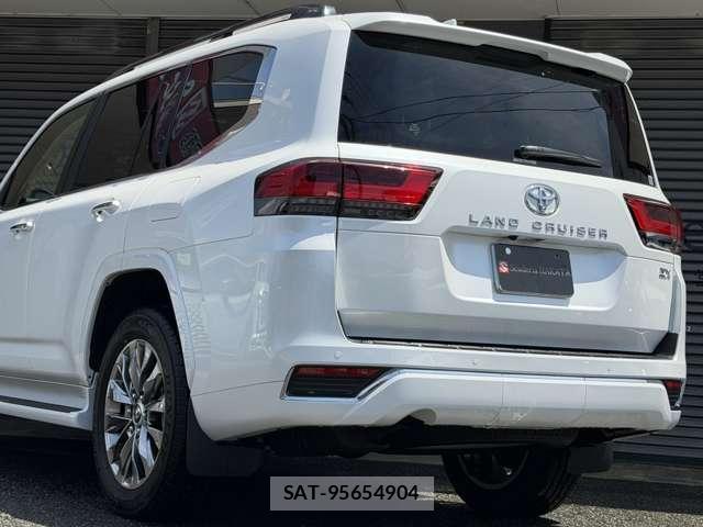Toyota LAND CRUISER 2025-08 8285254-7