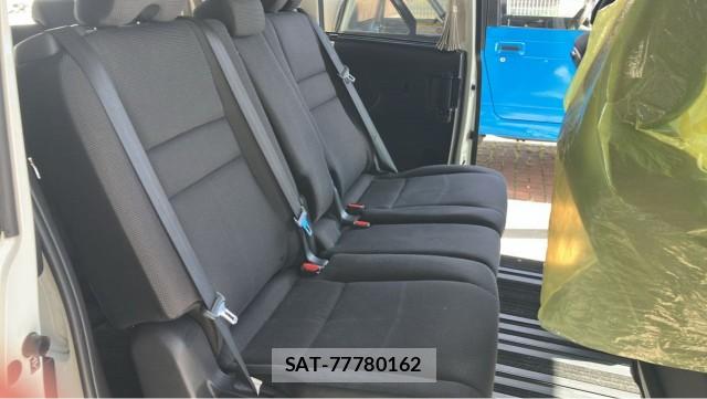 Suzuki LANDY 2017-01 8280632-6