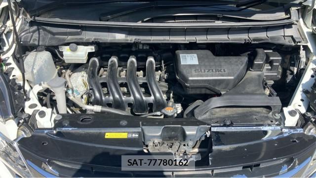 Suzuki LANDY 2017-01 8280632-7
