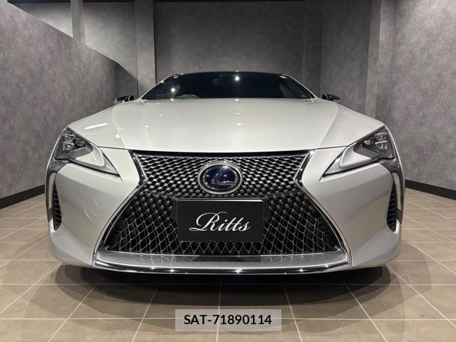 Lexus LC 2018-04 8284168-1