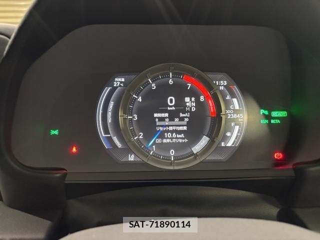 Lexus LC 2018-04 8284168-9