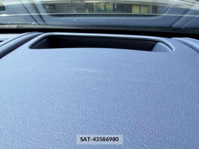 Lexus LC 2022-04 8285255-14