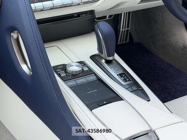 Lexus LC 2022-04 8285255-18