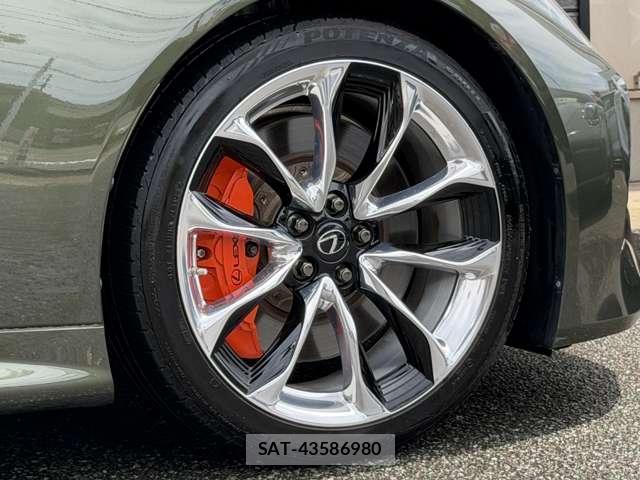Lexus LC 2022-04 8285255-9
