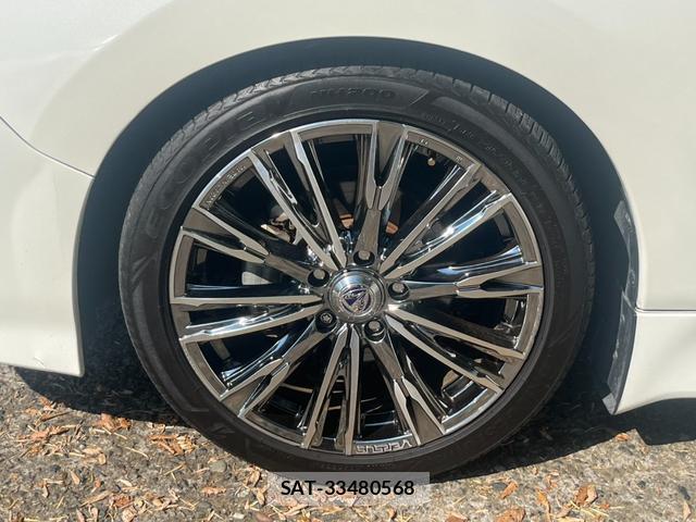 Nissan LEAF 2018-01 8277960-17