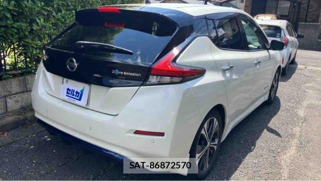 Nissan LEAF 2018-02 8282235-12