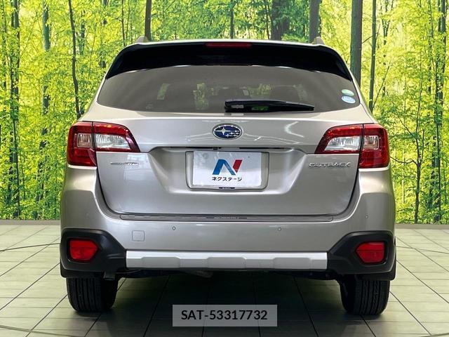Subaru OUTBACK 2018-01 8277058-15