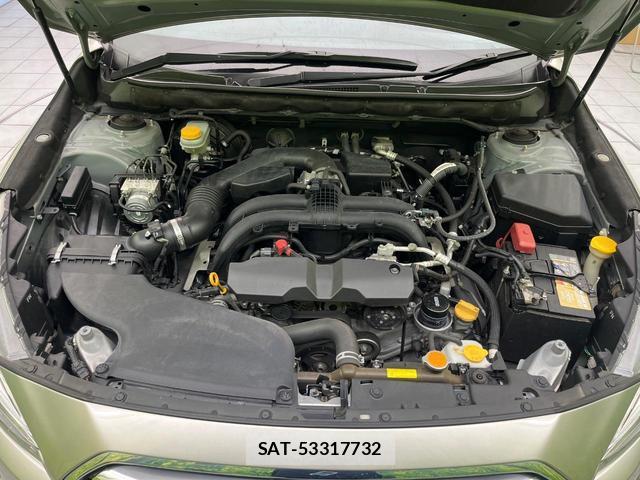 Subaru OUTBACK 2018-01 8277058-18