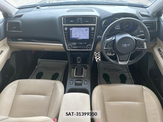 Subaru OUTBACK 2019-07 8277776-1